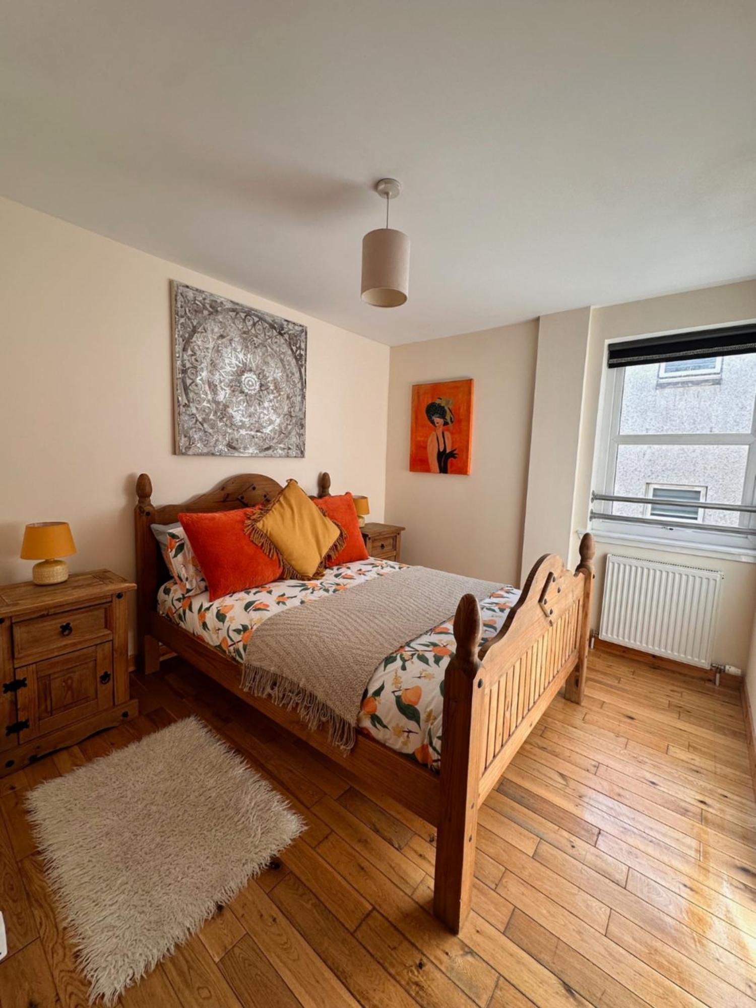 City Centre Apartment Next To Bus And Train Station Inverness Eksteriør bilde