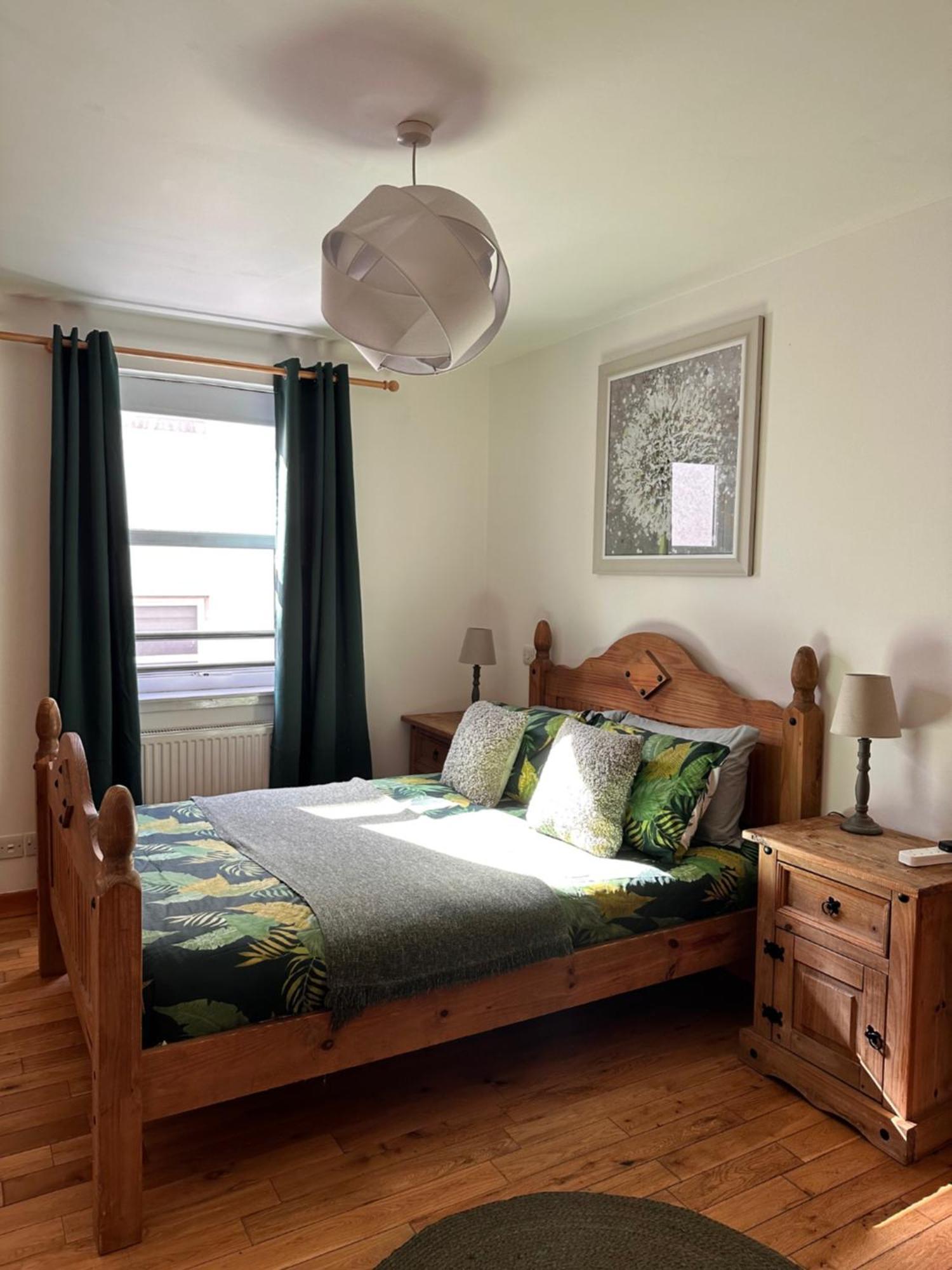 City Centre Apartment Next To Bus And Train Station Inverness Eksteriør bilde